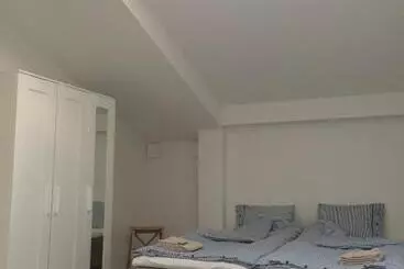 Bed and Breakfast Flyingehus Gårdshotell