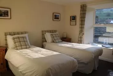 Dent Stores B&b
