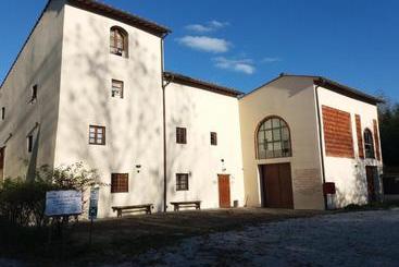 הוסטל Casa Di Zela