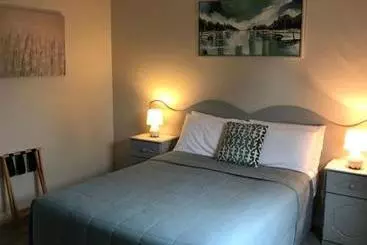 هتل San Antonio Guesthouse