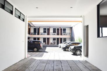 Motel Reddoorz Near Alun Alun Wonosobo