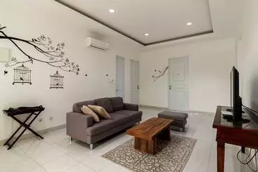 펜션 Reddoorz Plus Near Exit Toll Puncak 2