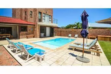 Pension River Rooms   Chilled And Relaxed   Colchester   5km From Elephant Park