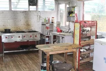 Pensionat The Groove Garden Dhanolti