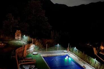 ホテル La Foret De Maronne