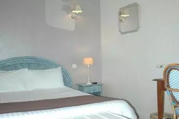 Отель Hôtel Restaurant L Ecailler