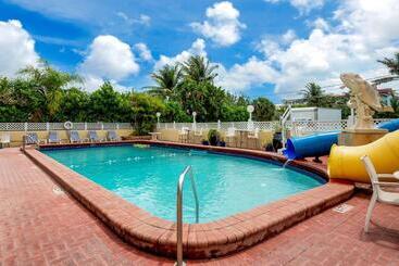 فندق Comfort Inn Oceanside Deerfield Beach