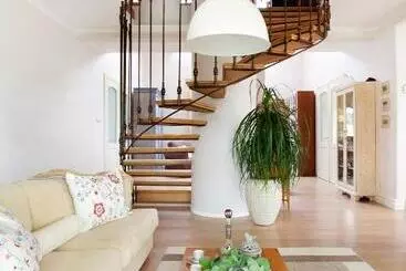 ベッドアンドブレックファースト Kashubian Lodge & Spa