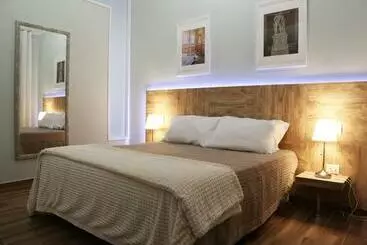 تختخواب و صبحانه Residenza La Reggia