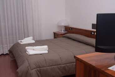 בית מלון כפרי Ristorante Iapalucci