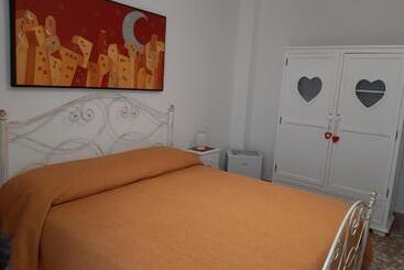 Majatalo Casa Mina Affittacamere