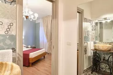 Pensió La Via Del Porto Charme Rooms