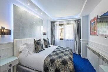 هتل Princesa Parc Excellence