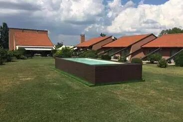 فندق Serravalle Golf