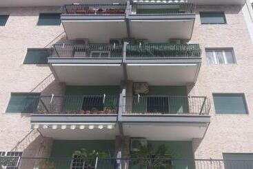 پانسیون Nitto House