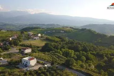 B&b Dimora Rossipinti