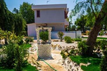 Bed and Breakfast Paradise Beb