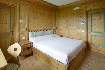 کلبه Antico Fienile