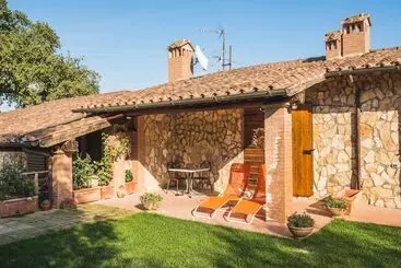 田舎風ホテル Agriturismo Cantagalli