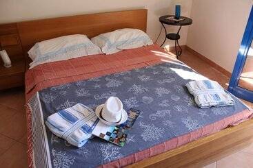 פנסיון Cala Dogana Guest House
