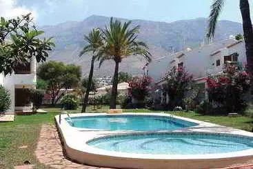 Apartamentos Urbanización Azahar