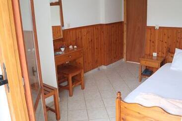 Adult Only Hotel Suzanna