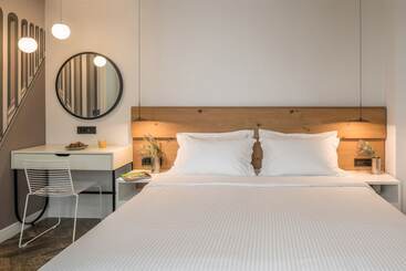 膳宿费 Domus Ariadne