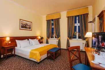 Louis Leger   Czech Leading Hotels