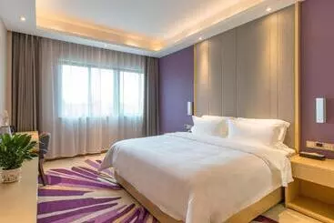 Lavande Hotel Jiangmen Heshan Bus Terminal