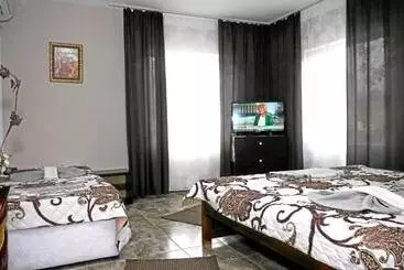 ペンション Guest House Medina