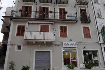 هاستل Pensione Oliva