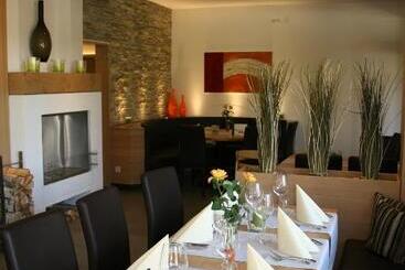 Hotel & Restaurant Karpfen