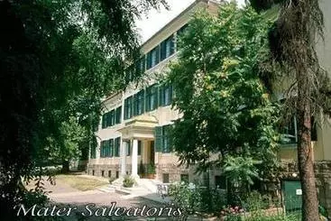 Pension Mater Salvatoris House