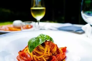 בית מלון כפרי Forum