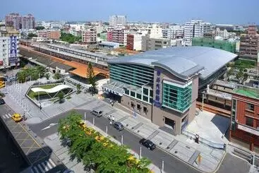 هتل Metro