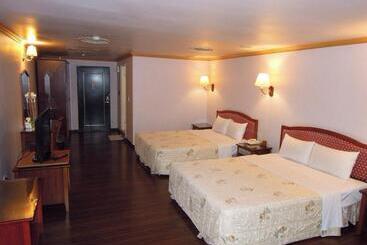 هتل San Ho Business