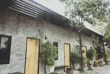 Baan Suan Siri Resort