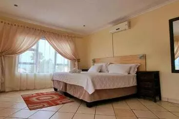 Hotelli Asda Guesthouse