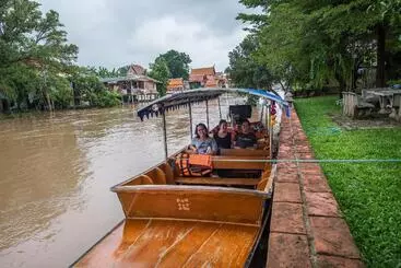 هتل Phuttal Residence