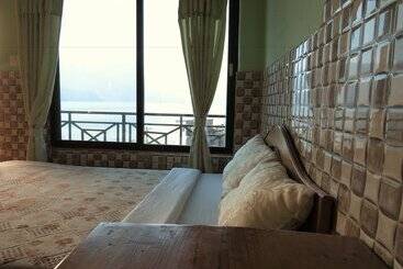 هتل Lake Vision Guesthouse