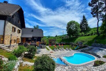 Pensión Plitvice Ethno House