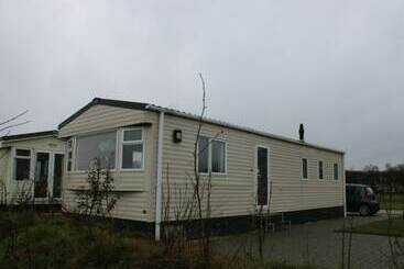 بيت ريفى Weerribben Chalets