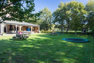 住宿加早餐  Spraelandhof