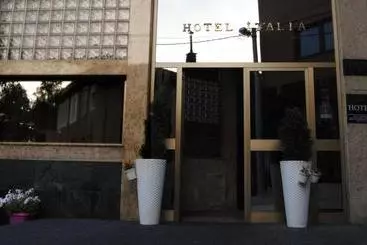 هتل Italia