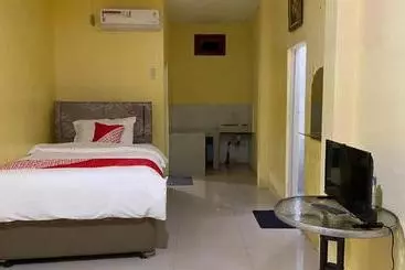 Hotel Oyo 3050 Pondok Hotasii