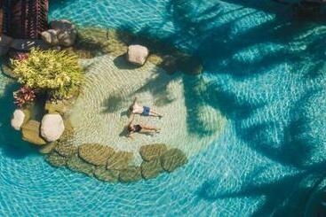 هتل Borinquen Thermal Resort