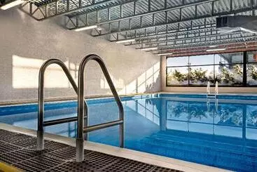 Hotel Super 8 By Wyndham Hearst On