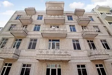 Szálloda Oyo Home 38093 Designer Stay Near Sector 59 Metro Station