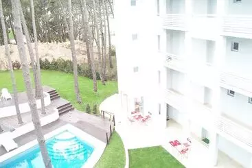 Appart'hotel Avutarda De Carilo
