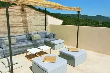 Resort Hameau Des Claudins